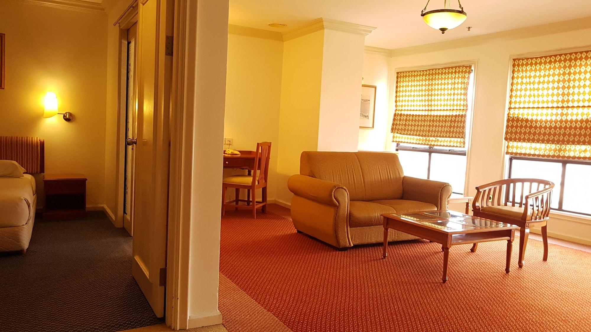 Hotel Merdeka Palace & Kuching