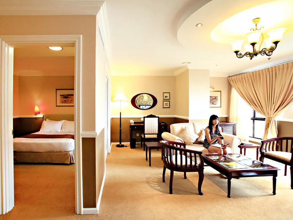 Hotel Merdeka Palace & 4*