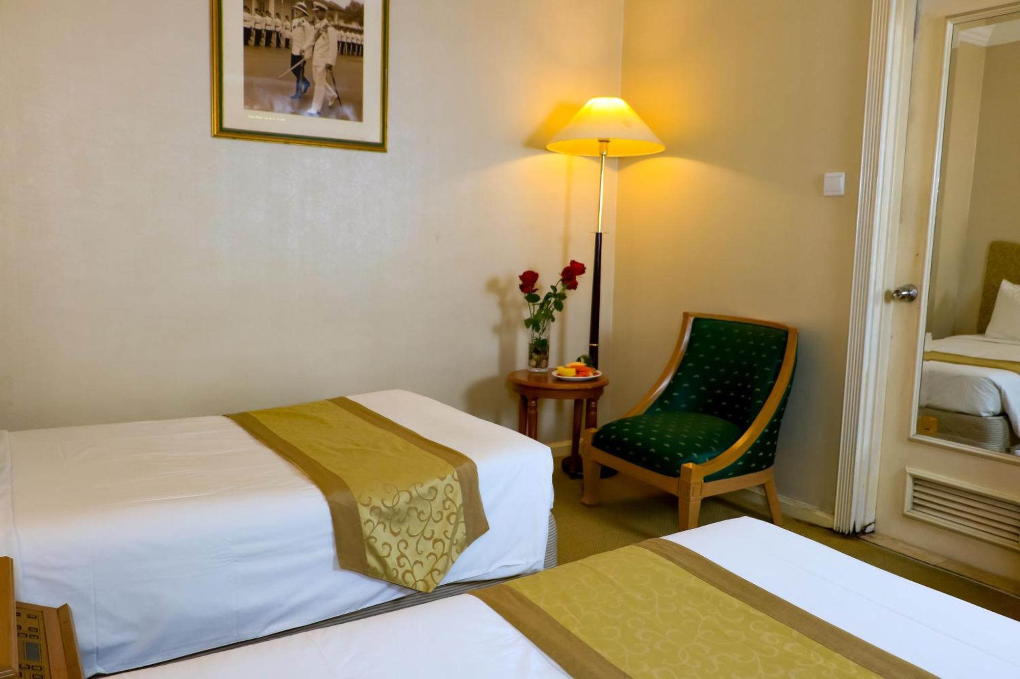 Merdeka Palace & 4* Kuching