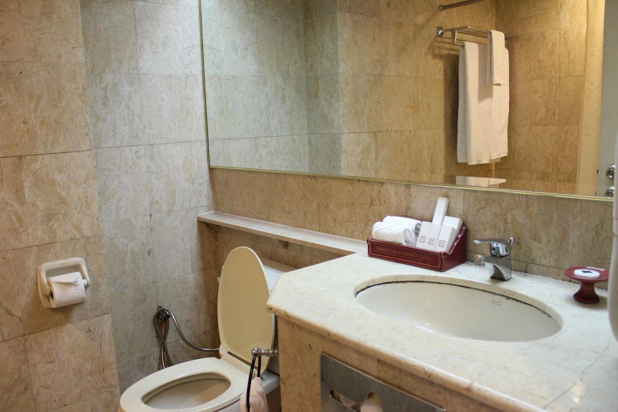 Merdeka Palace & Hotel Kuching